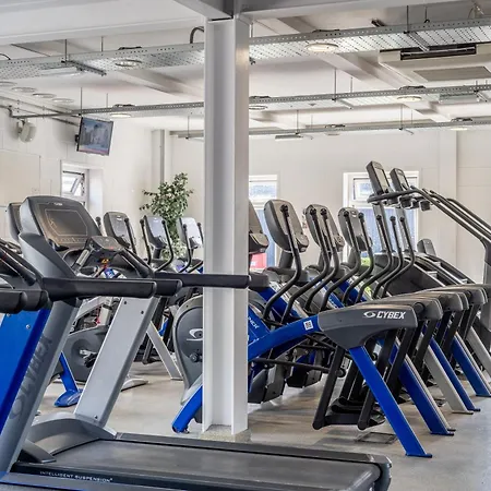 Swift - 6 With Full Free Gym Access 아파트 *
